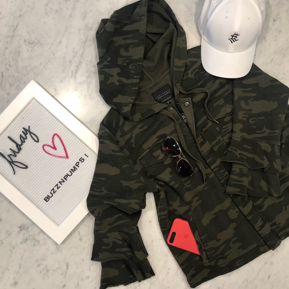 Sanctuary camo zip up hoodie